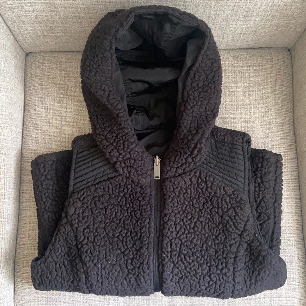 Reversible black womens vest